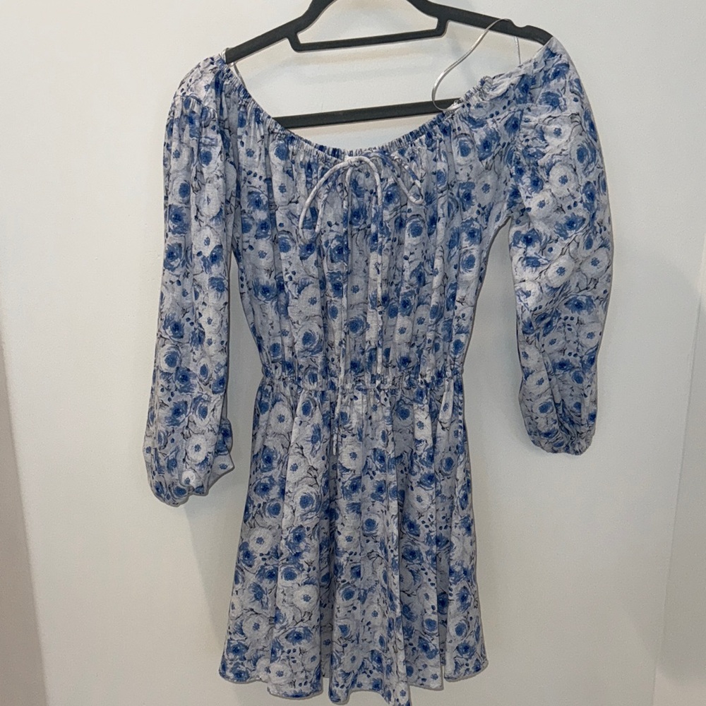 ASTR Blue Floral Long Sleeve off the ShoulderDress